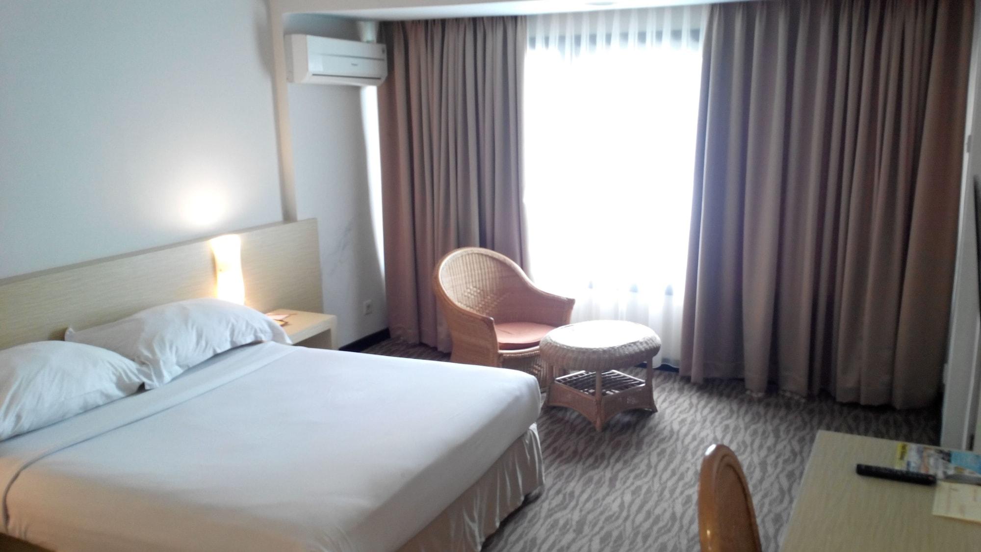 Hotel Pangeran City Padang  Zewnętrze zdjęcie