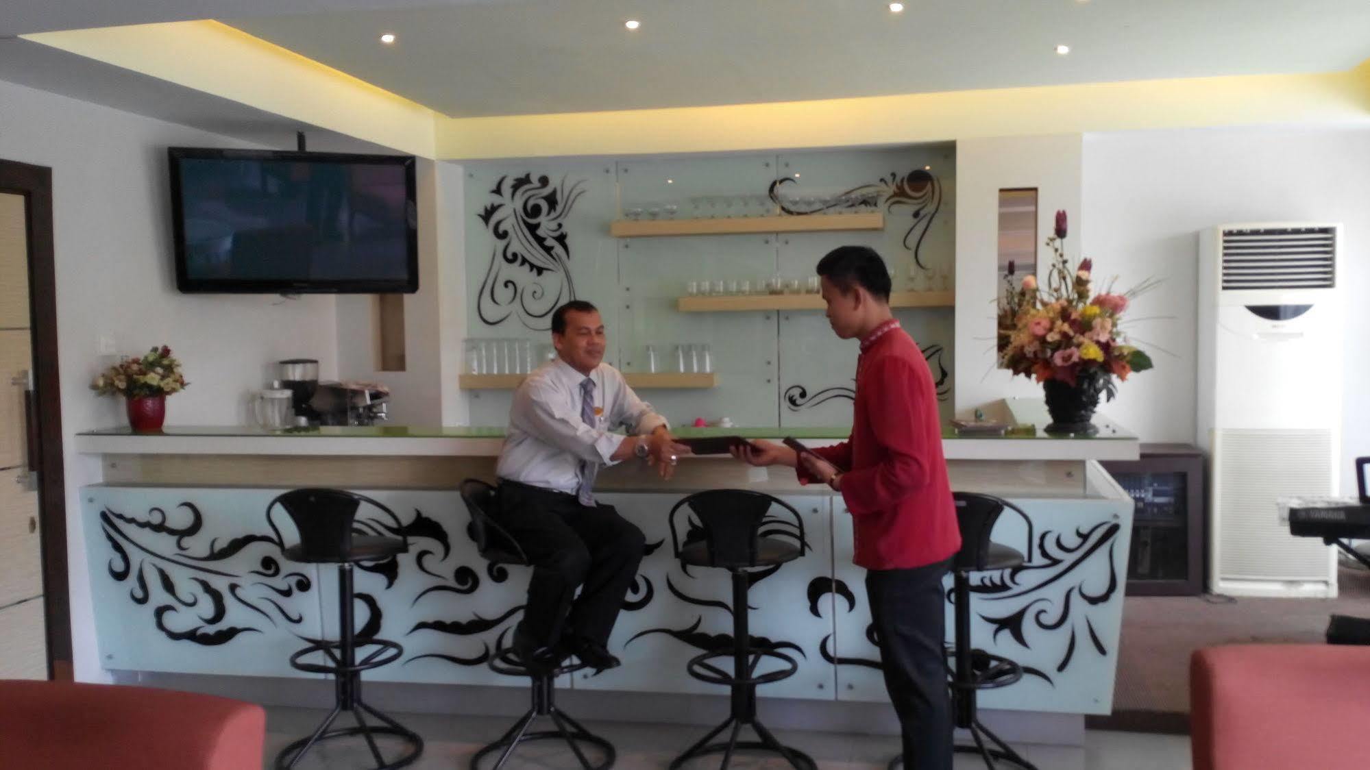 Hotel Pangeran City Padang  Zewnętrze zdjęcie